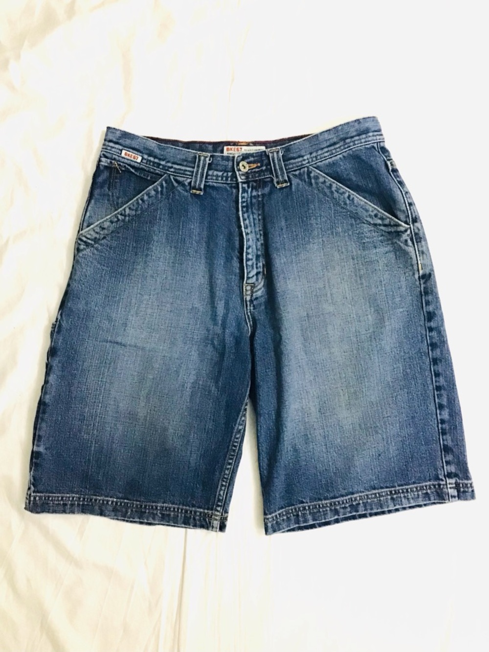 BKE67 Classic Denim Carpenter Shorts in Medium Blue